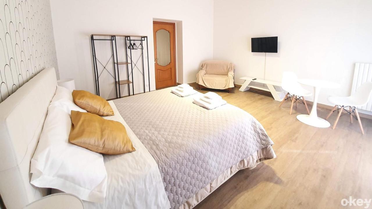 Twin Room Apulia Accommodation - Bari Policlinico Εξωτερικό φωτογραφία